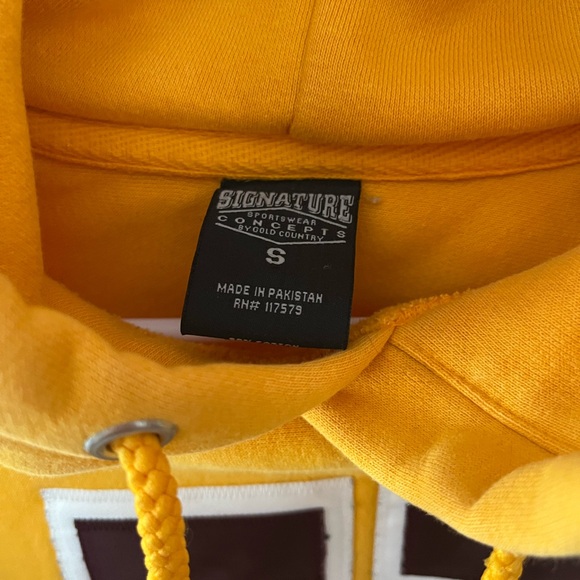 Minnesota Gophers Embroidered Sweatshirt - Picture 2 of 3